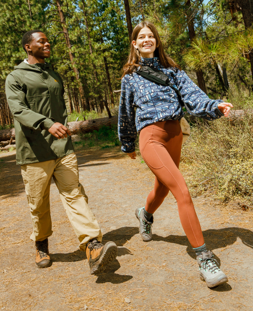 Women's Targhee IV Waterproof Hiking Boot | Bison/Beaujolais - Image 9