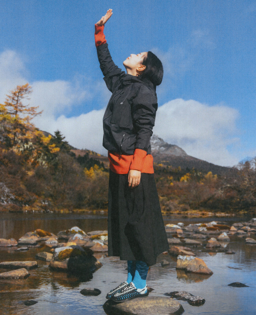 Women's UNEEK Sneaker | Year Of The Dragon - Image 9